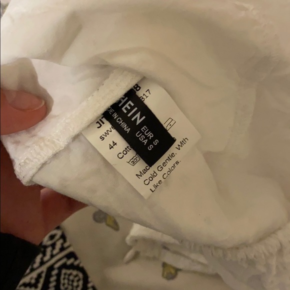 Outfit - Picture 3 of 5